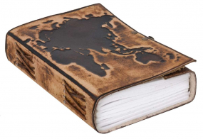Notizbuch mit Ledereinband und hellbraunem Weltkarten-Motiv Notizbuch mit Ledereinband und hellbraunem Weltkarten-Motiv